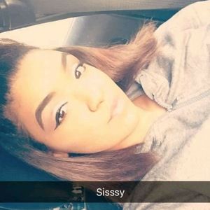 Meet your Posher, Danae